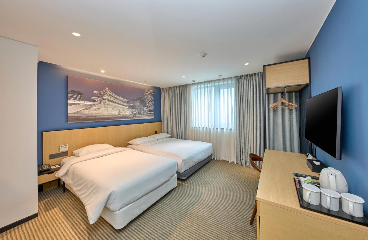 סיאול Travelodge Myeongdong City Hall מראה חיצוני תמונה